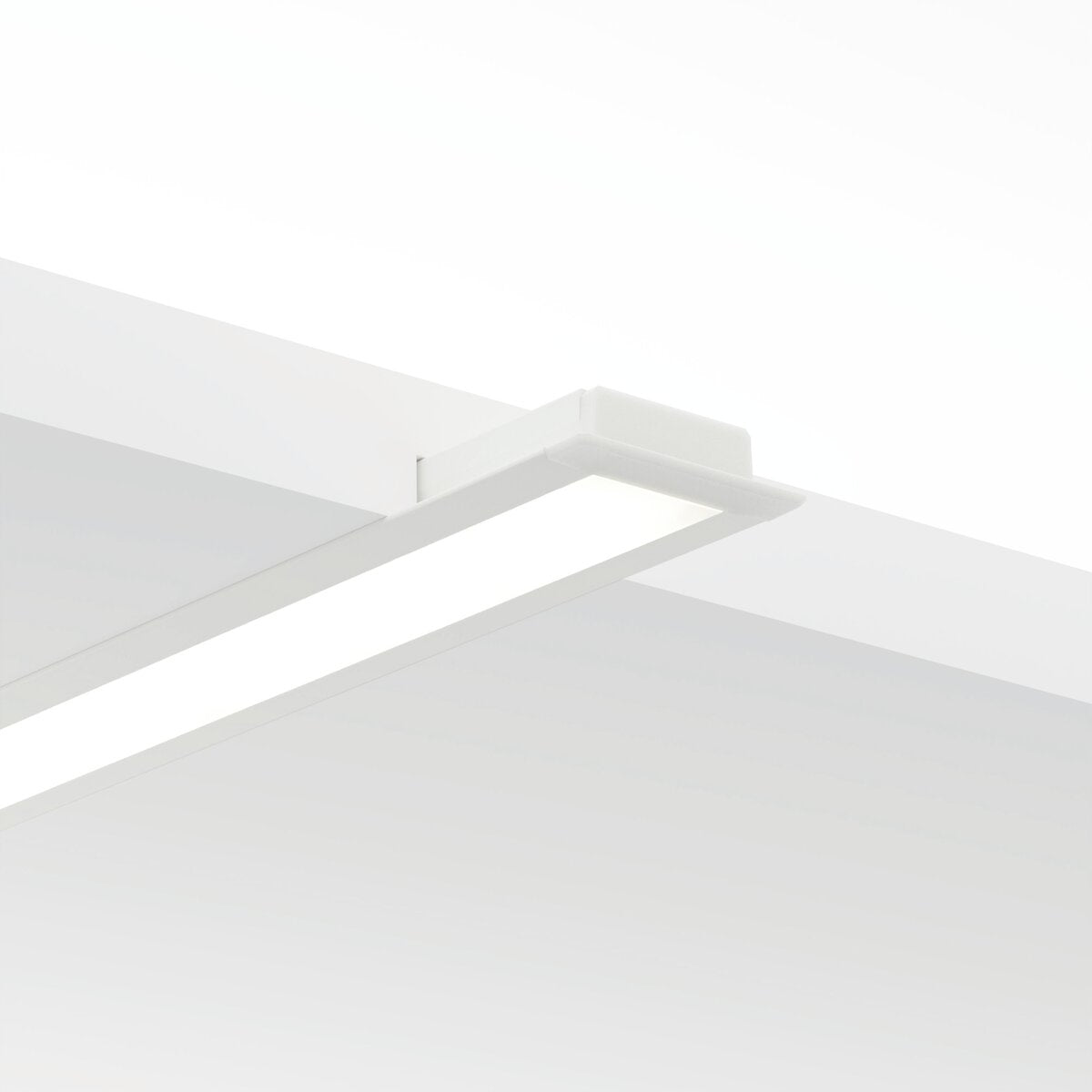 KLUŚ Endkappe MICRO-NK, weiß, ABS – Detail-/Anwendungsbild