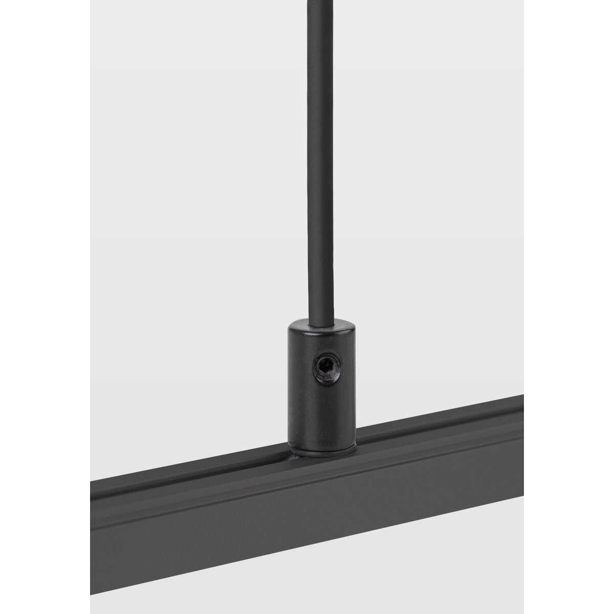 KLUŚ Stab FI-3-ALU, schwarz, Aluminium, 2000 – Detail-/Anwendungsbild